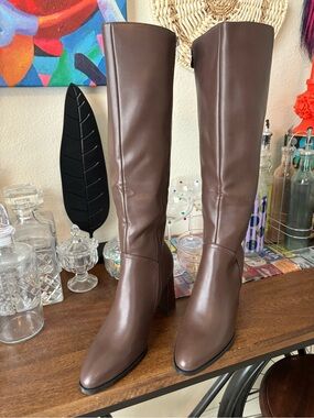 Brand New! Tall Brown Knee-High Boots with Block Heel (Size: 9.5)